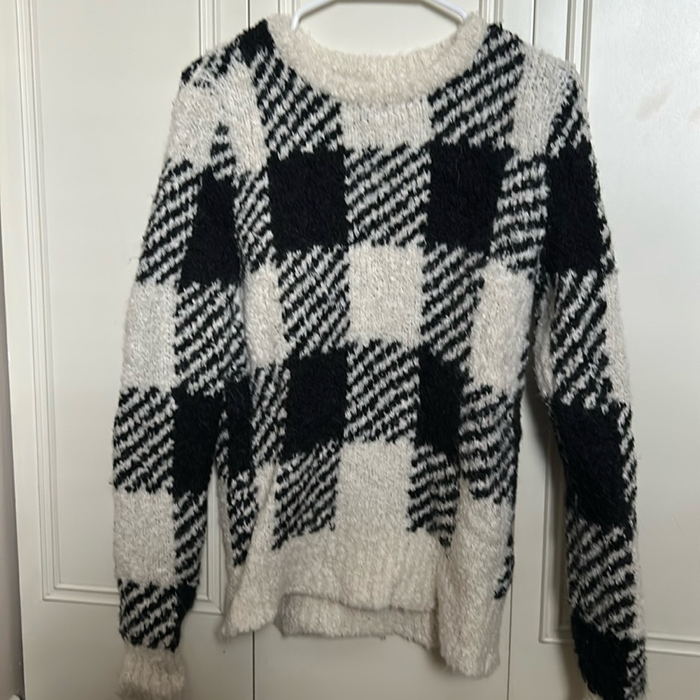 J. Crew Size XS Black and Cream Checkered Sweater